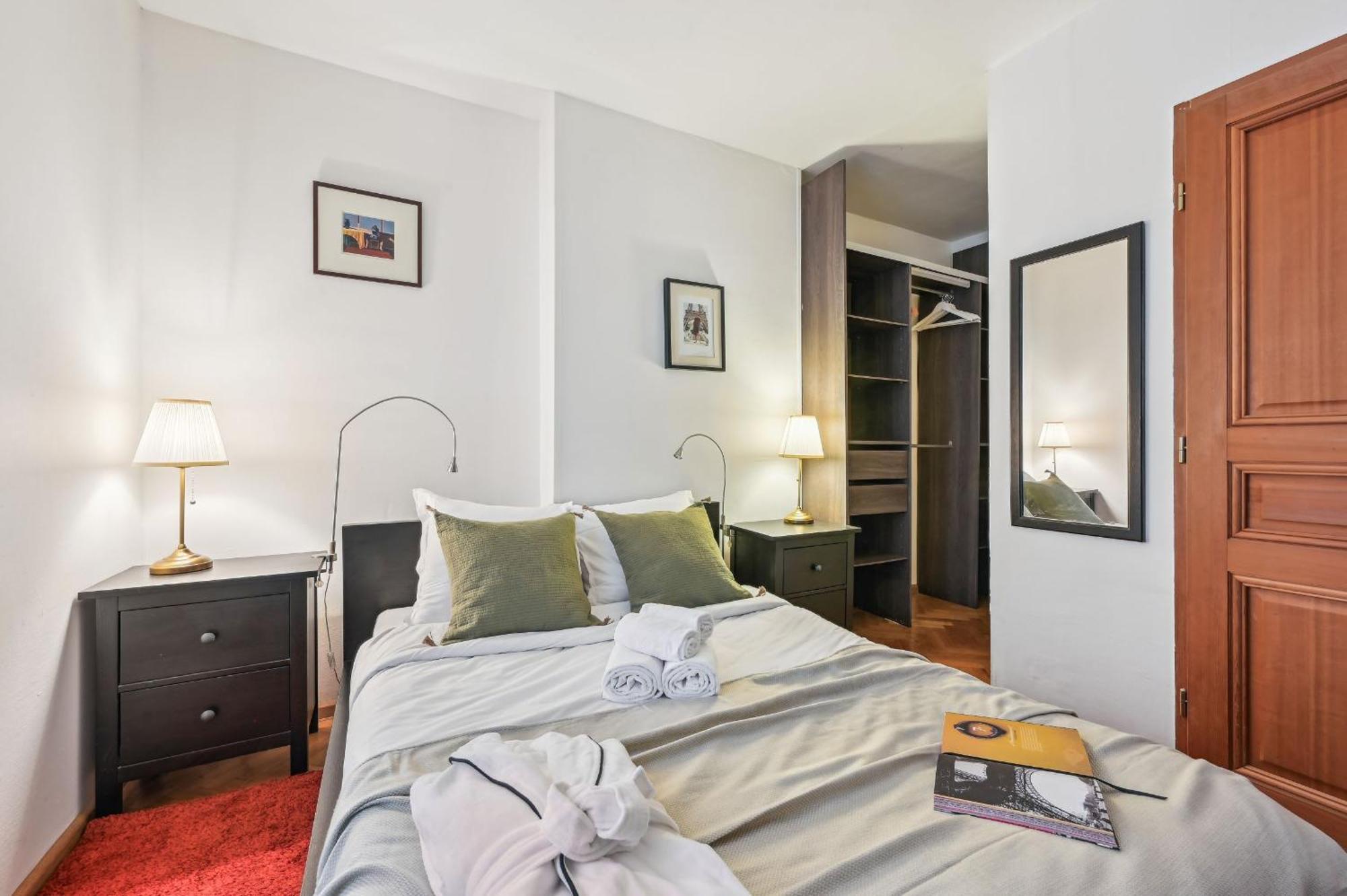 פריז Eiffel Tower & Hotel Des Invalides - 1Br - Cityapartmentstay מראה חיצוני תמונה