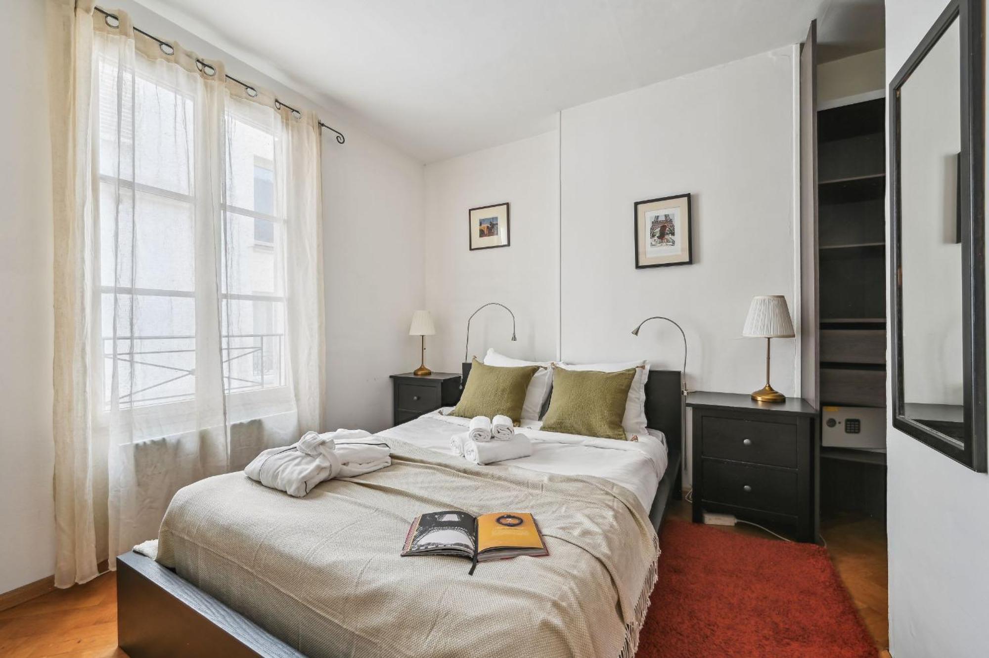 פריז Eiffel Tower & Hotel Des Invalides - 1Br - Cityapartmentstay מראה חיצוני תמונה